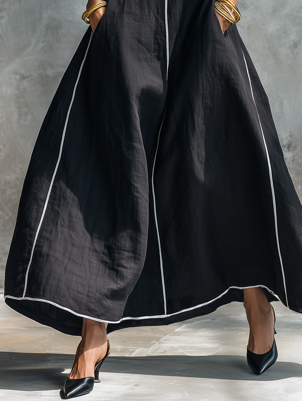 Women's Minimalist Linen-Blend Maxi Dress With Contrast Trim, Round Neck, And Sleeveless Design MDZ1516E0Y