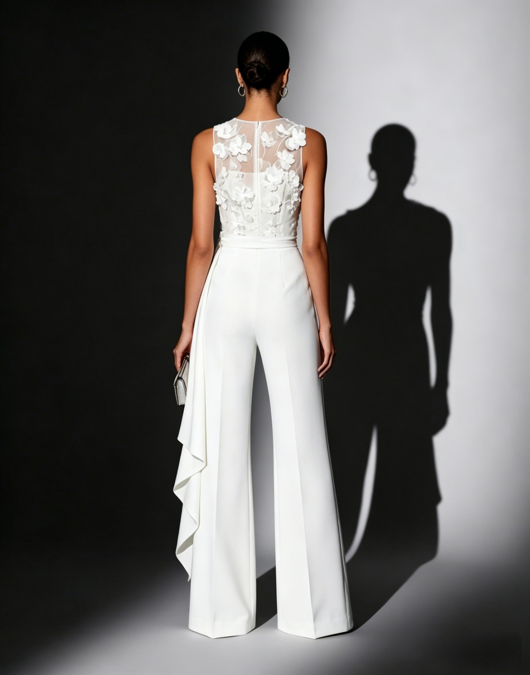 Women White 3D Floral Crew Neck Sleeveless Elegant Jumpsuit