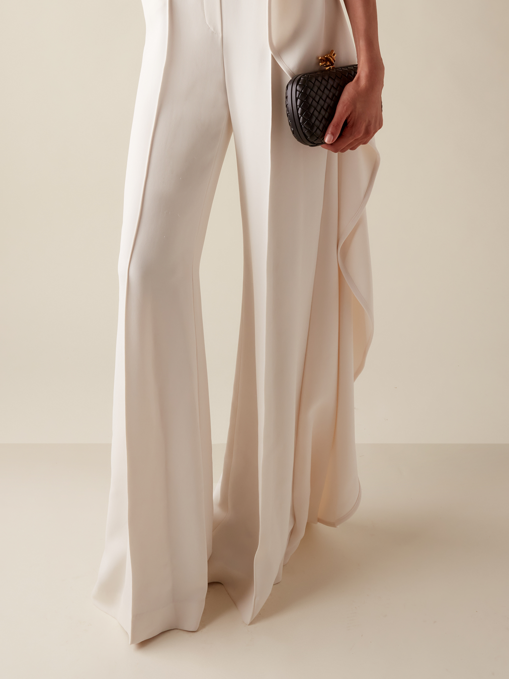 Women White Sleeveless Ruched Wide-Leg Jumpsuit With Pockets