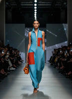 Women’s Blue Linen-Blend Sleeveless Jumpsuit With Red Patch Pockets & Half-Zip Stand Collar MDZ0982E4T